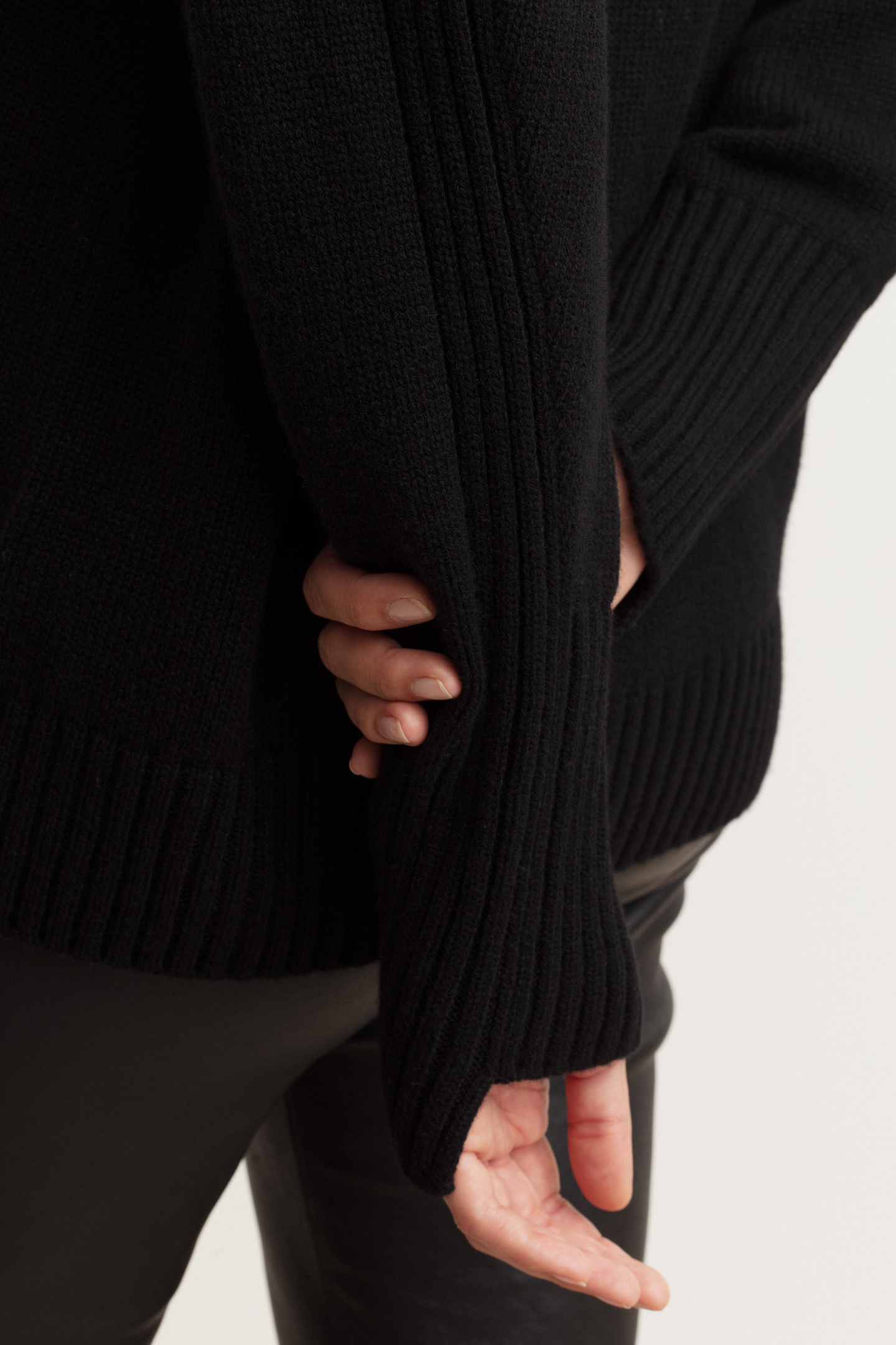 Stonewashed Cashmere Pullover